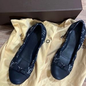 AUTHENTIC Louis Vuitton Ballerina flats,